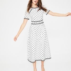 Boden Kimberly Embroidered Dot Dress Sz 4